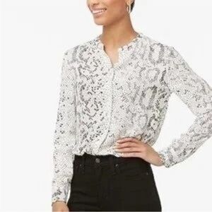 J Crew Women's Grey White Snake Collarless Button-Up Top Size M